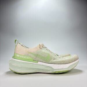 Nike ZoomX Invincible Run Green Glow Running Shoes DR2660-104 Women's Size 6.5